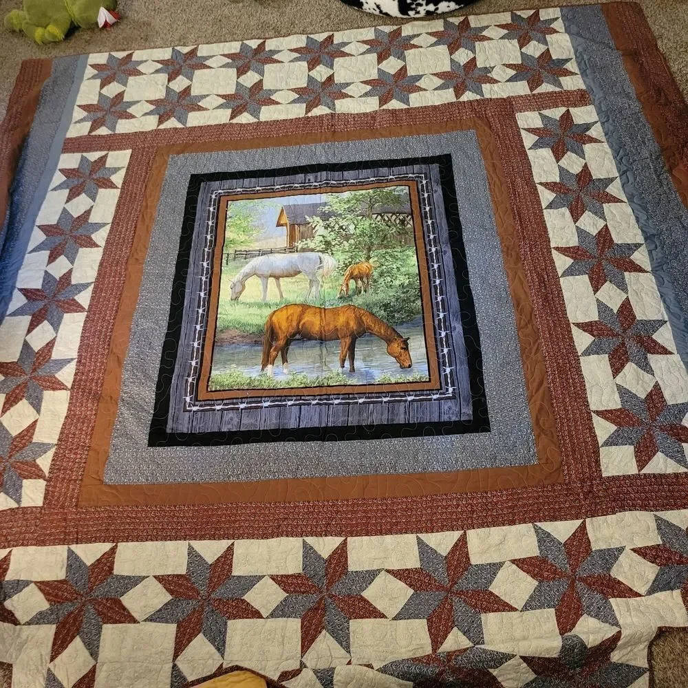 Horse-Themed Quilt with Black and Brown Accents